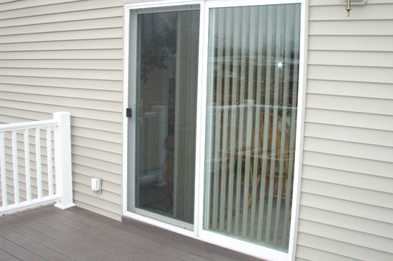 Signal Hill-screen-door-repair